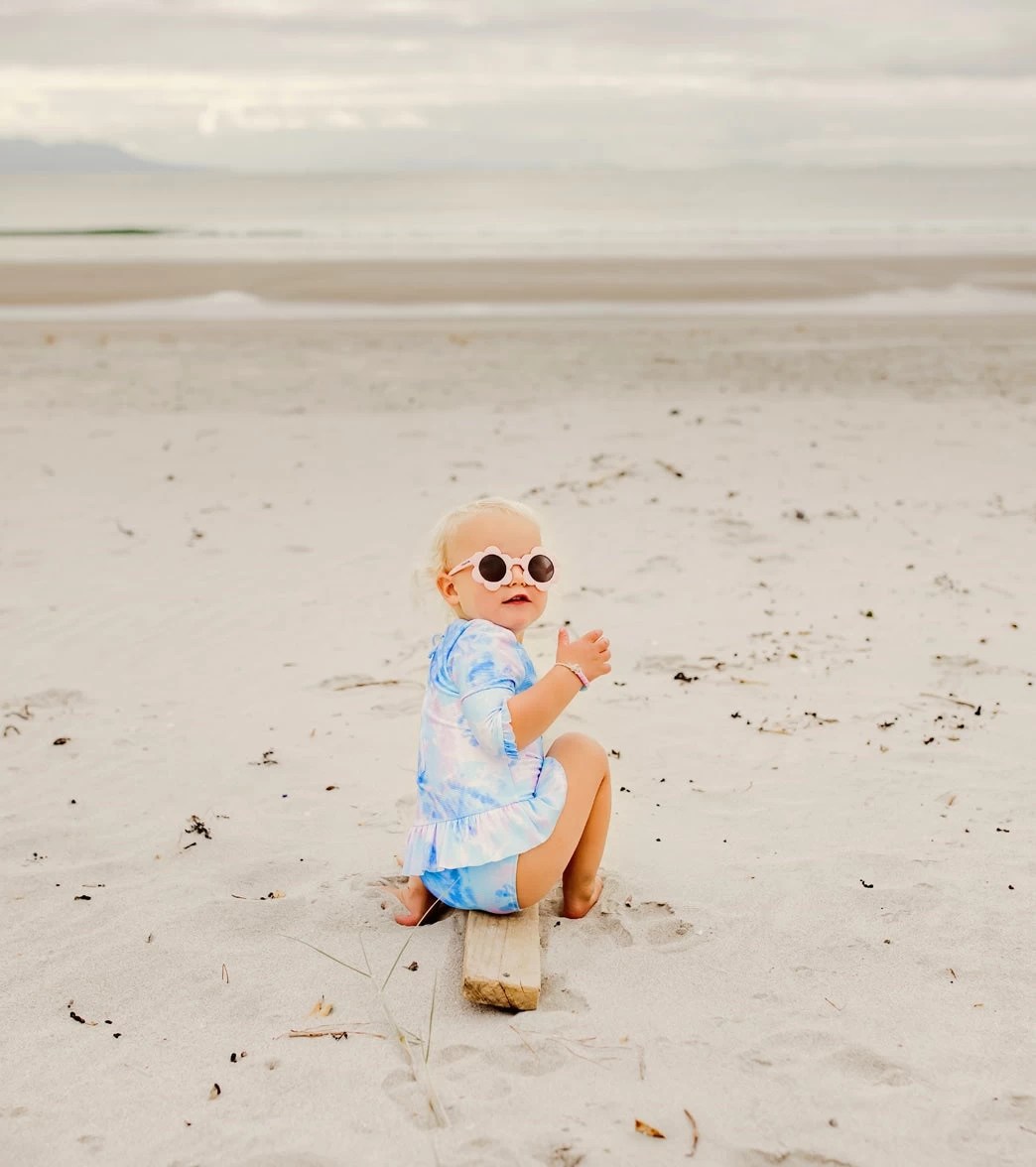 Girls' Sky Dye 3/4 Sleeve Surf Suit (Baby, Toddler) - Image 3