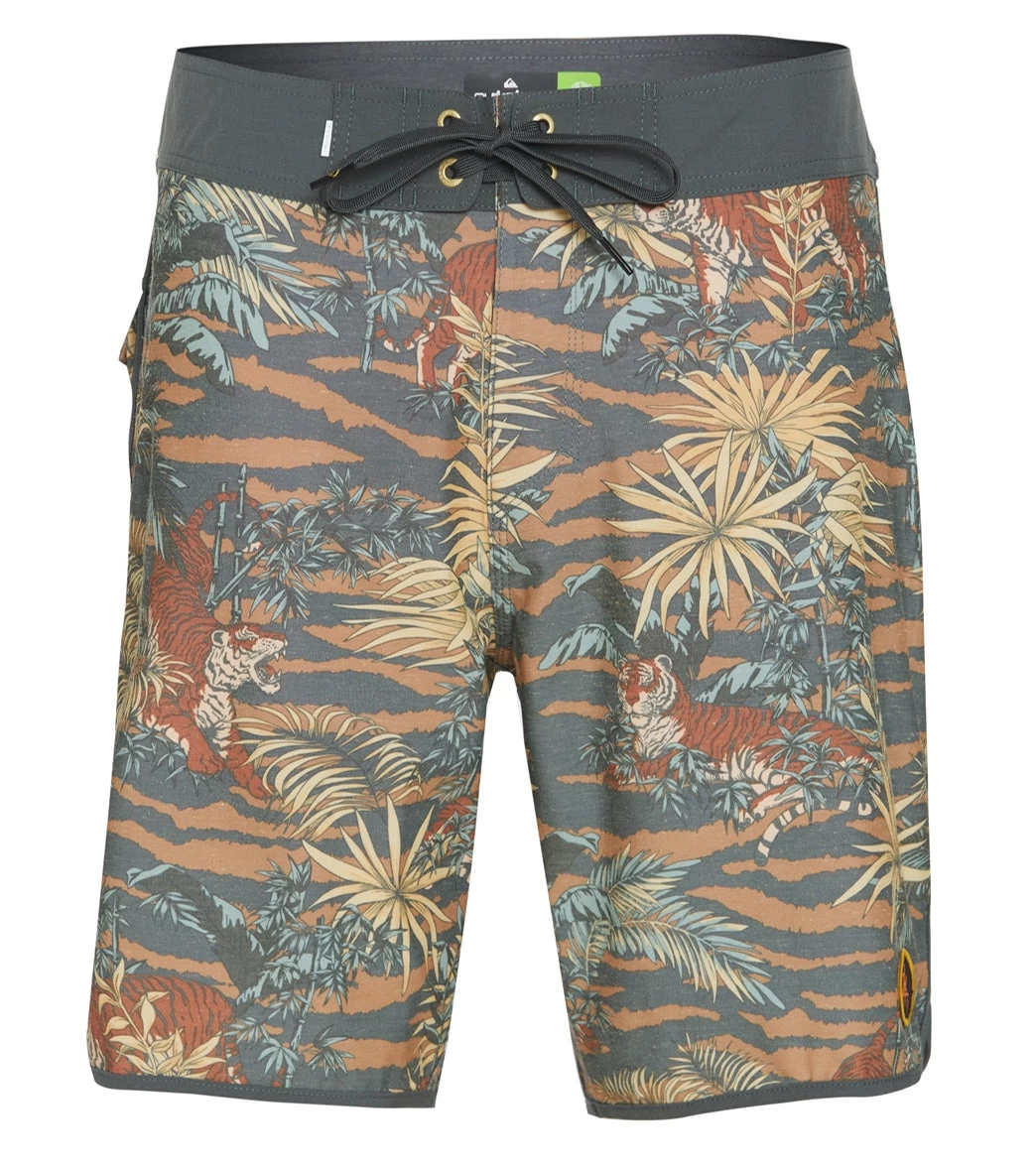 Quiksilver Men's 19" Hempstretch Scallop Board Shorts